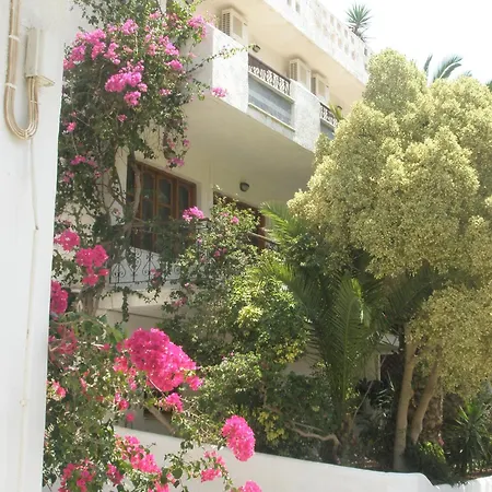 Ostria Hotel